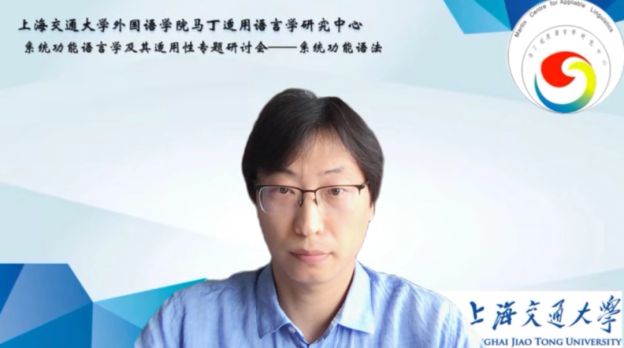 A person wearing glasses

Description automatically generated with medium confidence