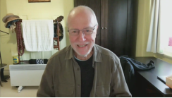 A person wearing glasses

Description automatically generated with low confidence